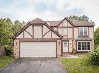1211 Blue Ridge Pkwy, Algonquin, IL 60102