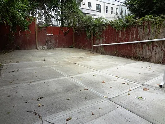 Rented by 5 Boro Realty Corp | media 23