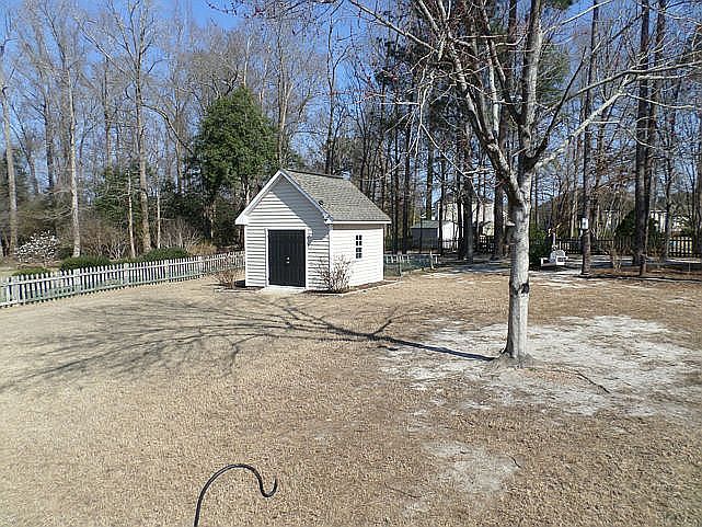 1st image of 404 Morgan Trace Ln