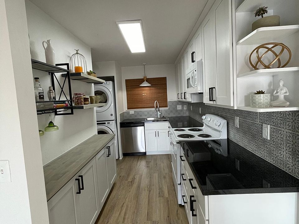 1st image of 16407 Saratoga St #104W