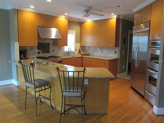 5th image of 3404 Bridgefield Dr