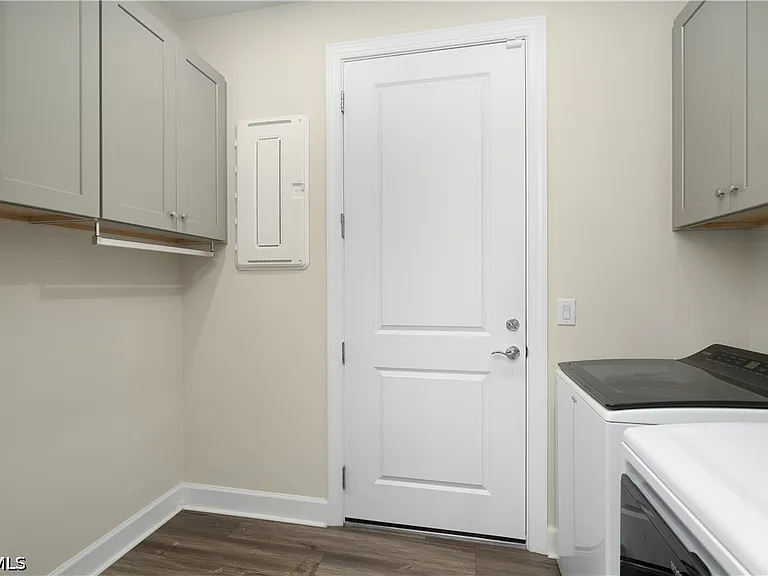 42186 Edgewater Dr — Photo 22