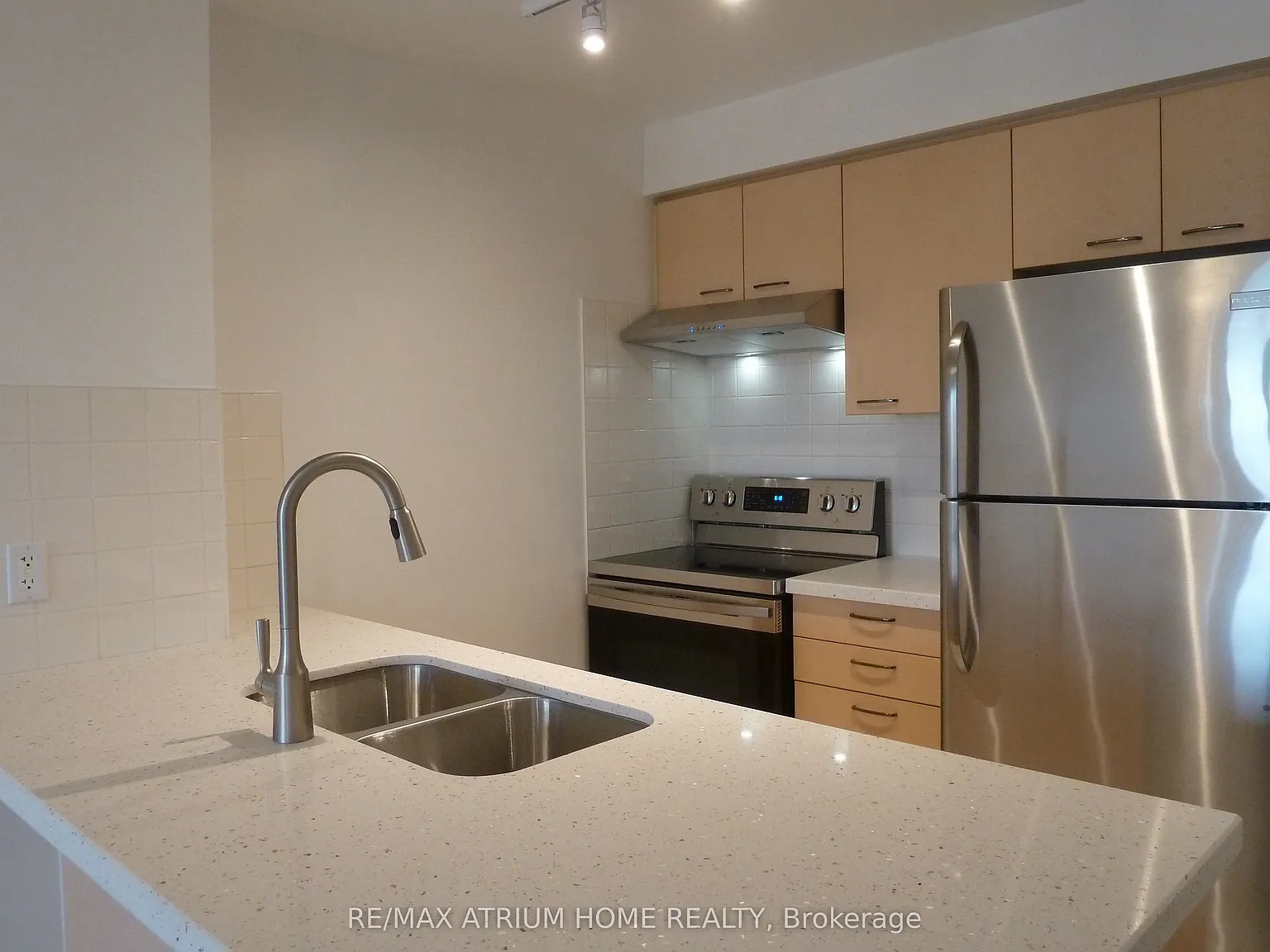 1 bed, $2,200 — Photo 3