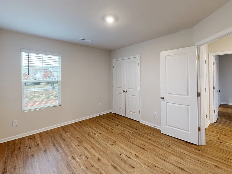 Westmoreland Estates — Photo 37