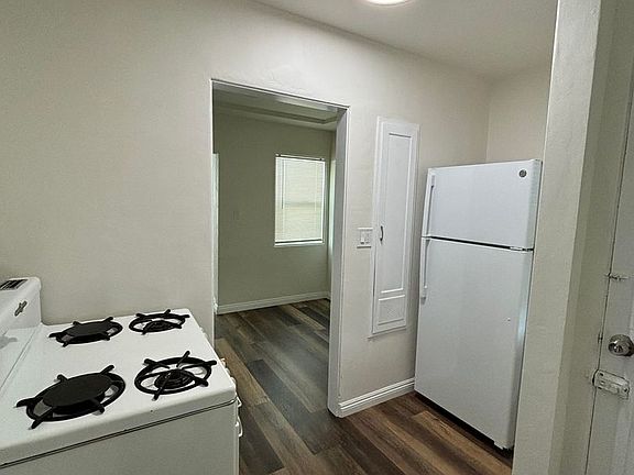 5th image of 3864 45th St #0