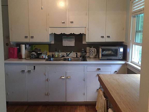 4th image of 2133 Mars Ave