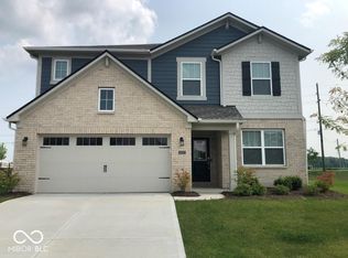 16427 Sedalia Dr, Fishers, IN 46040
