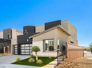 707 Glowing Horizon St, Henderson, NV 89052