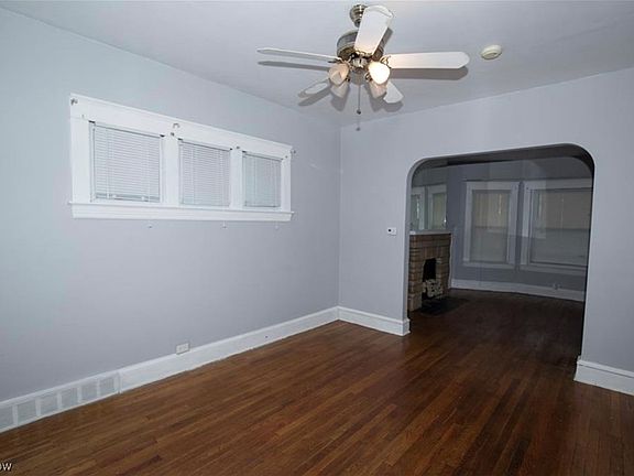 4th image of 8912 Columbia Ave