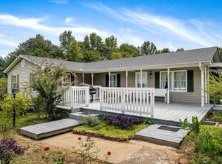 308 Bagwell Rd, Gray Court, SC 29645