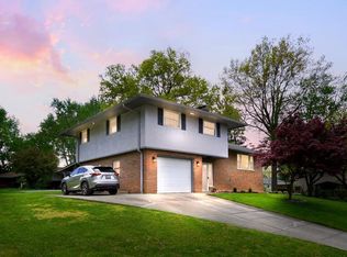 60 Savern Pl, Columbus, OH 43230