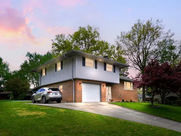 60 Savern Pl, Columbus, OH 43230