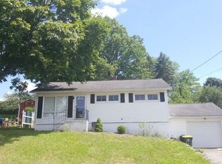 14 Harris Rd, Ansonia, CT 06401