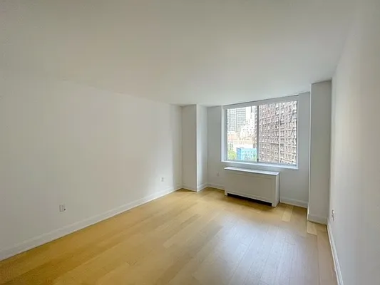 Rented by Bozzuto Management | media 32