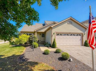 106 Purple Finch Loop, Pataskala, OH 43062