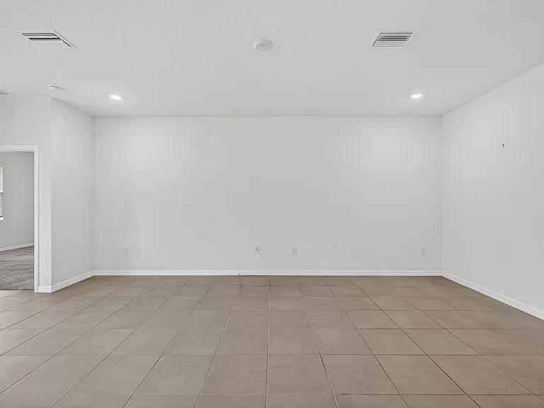 13204 Waterleaf Garden Cir — Photo 11