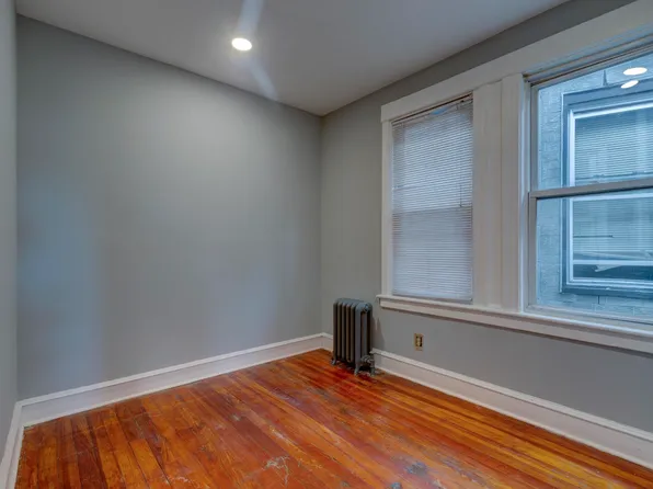 153 Wegman Parkway image 8 of 13