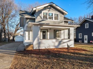 1911 Ridge Ave, Rockford, IL 61103