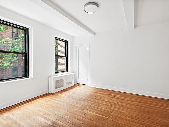 5th image of 110 W 86th St APT 2D
