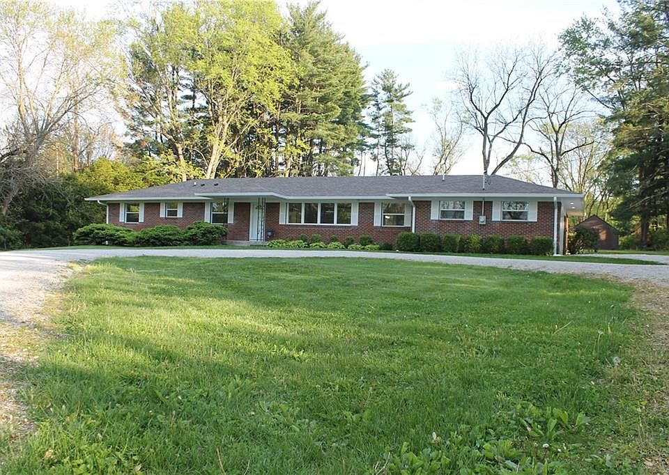 1st image of 3815 W 71st St