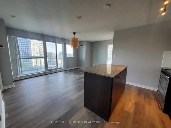2015 Sheppard Ave E, Toronto, ON