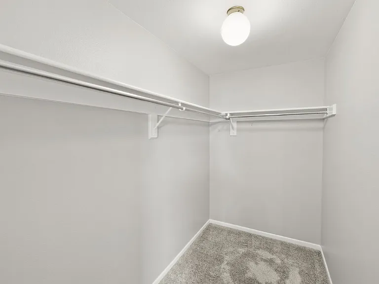 144 W Rockrimmon Blvd #302 — Photo 18
