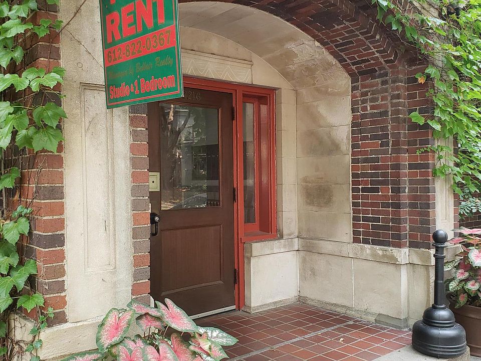 1st image of 2216 Garfield Ave #108
