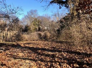 229 Grimsley Station Rd, Saint Louis, MO 63129