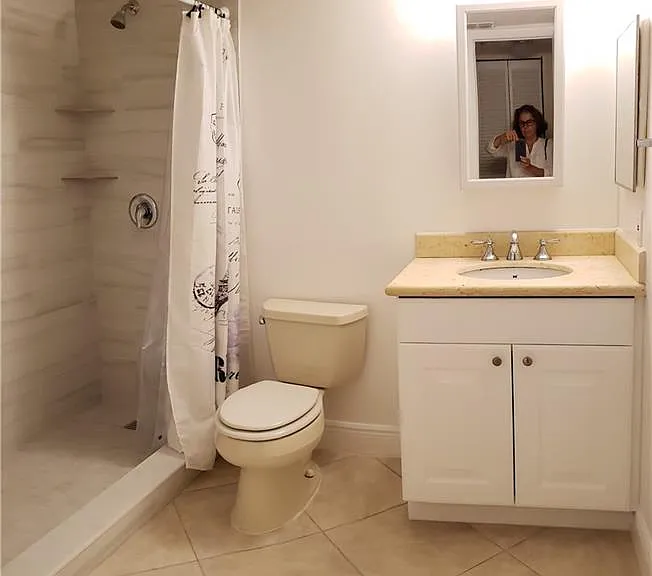 194 Santa Clara Dr #3 — Photo 8