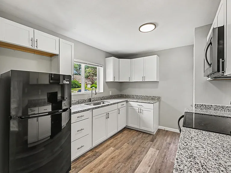 1780 Academy Pl — Photo 10