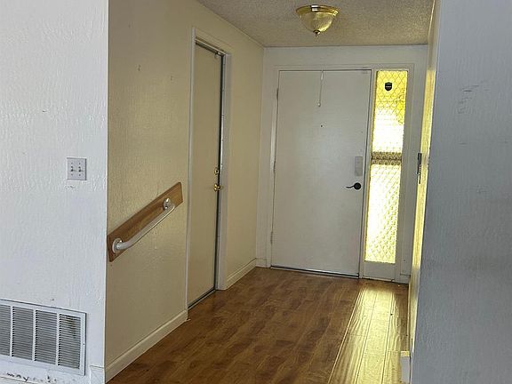 2nd image of 662 Berkeley Way