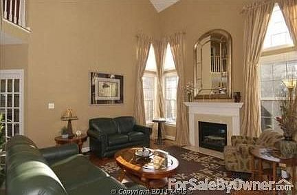 2nd image of 43367 Riverpoint Dr