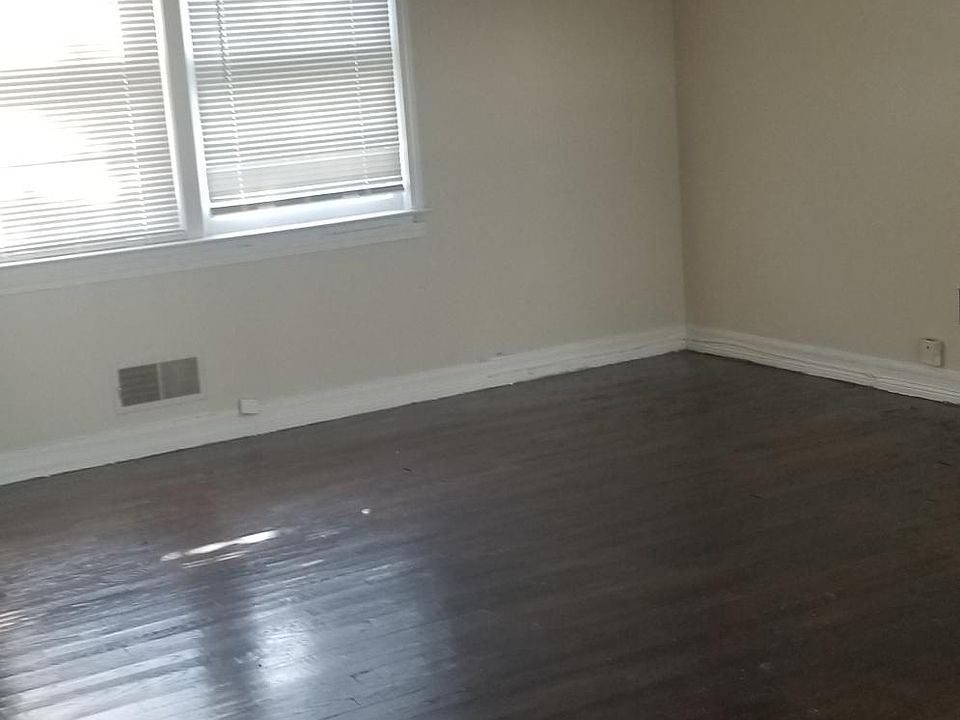 2nd image of 130 S Fulton Ave #1ST