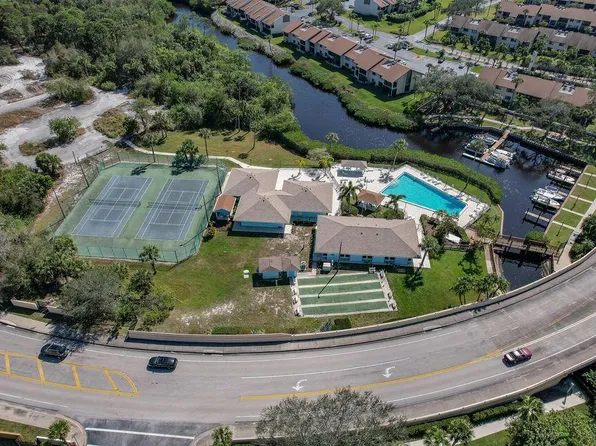 1551 NE 13th Terrace Terrace NE #A13, Jensen Beach, FL 34957