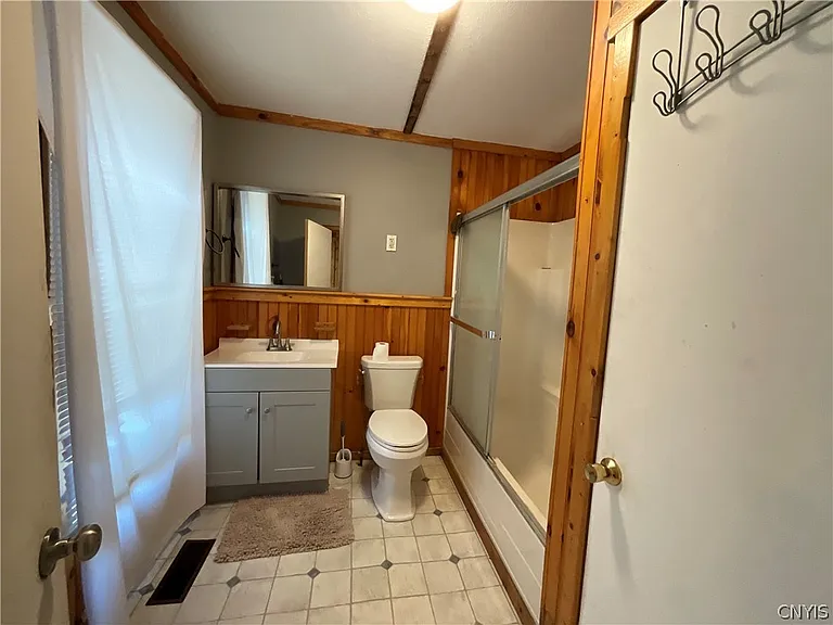 377 W Main St #1 — Photo 34