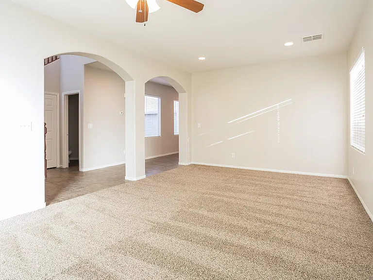9150 Brilliant Prairie Ct — Photo 3