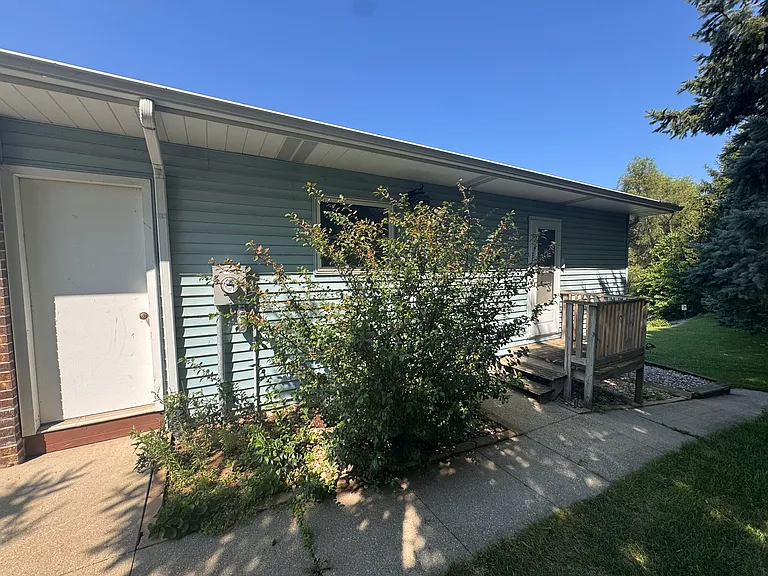 side of apartment
