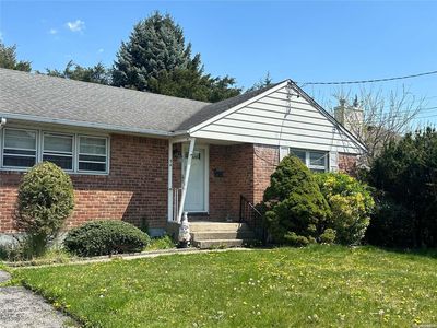 54 S 1st Street, Bethpage, NY, 11714