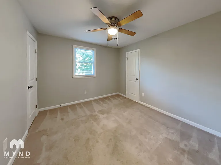 741 Bunche Dr — Photo 9