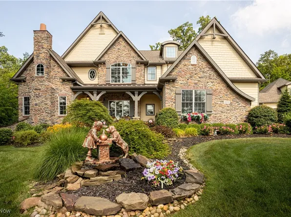 2976 Sutton Ln, Medina, OH 44256