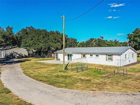 4th image of 2180 Willow Oak Rd