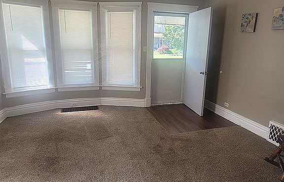 3rd image of 809-811 Main St