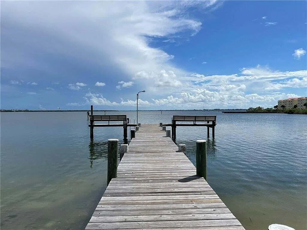2 bed, 2.0 bath, 1092 sqft, $15,000 — Photo 1