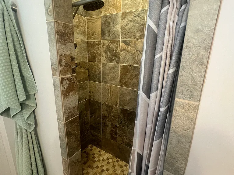 53 Augusta Dr — Photo 9