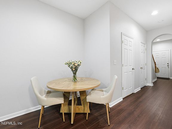 5th image of 5835 PARKSTONE CROSSING Drive