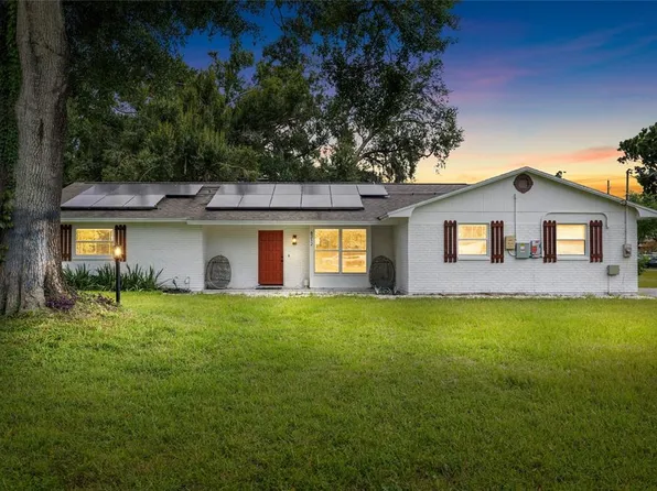 8212 SUNNY VALE PLACE, TAMPA, FL 33615