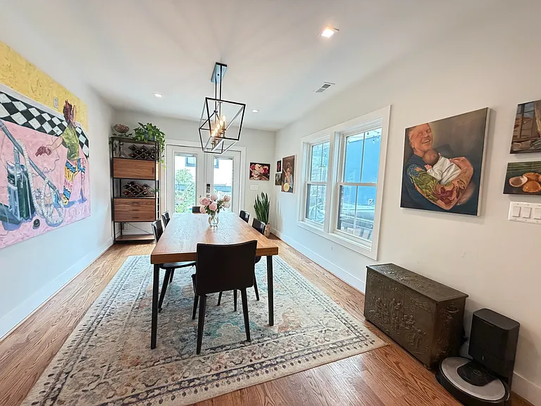 1127 G St NE — Photo 6