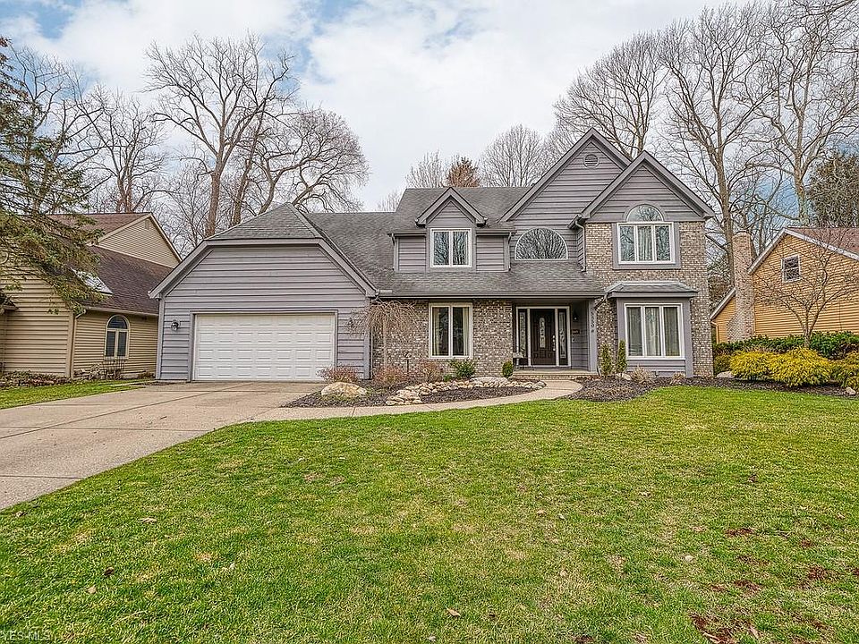 1st image of 5550 Pheasants Walk Dr