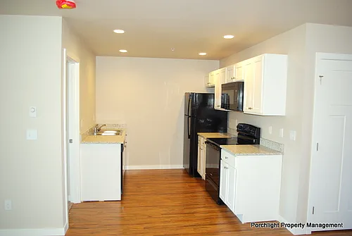 2007 Aaron Dr #202 Photo 1