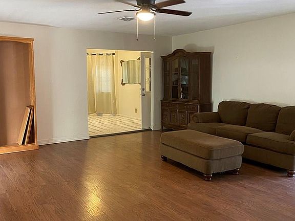 5th image of 1160 Shore Dr